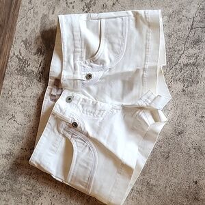 Mango Shorts size 2 off white color